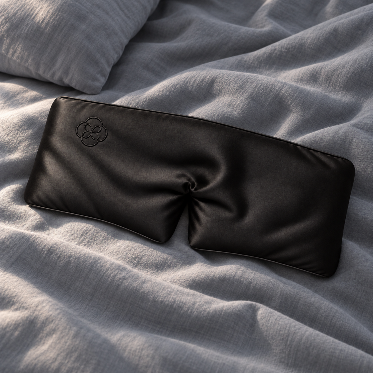 Pre-order:<br>Cocoon Sleep Mask<br>Midnight Black