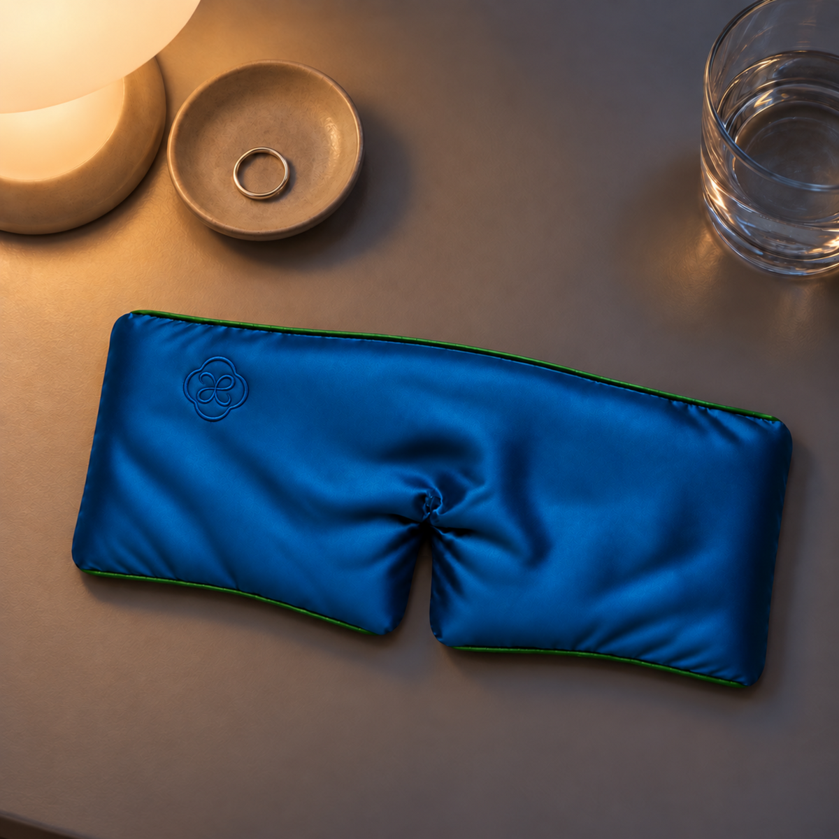 Vorbestellung:<br>Cocoon Schlafmaske<br>Saphirblau